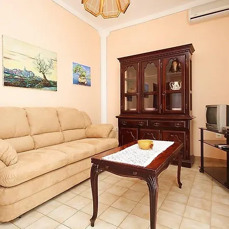 Sabina Apartament